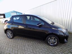 Toyota Yaris Edition-S voll