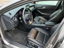 Mercedes-Benz GLA 200 voll