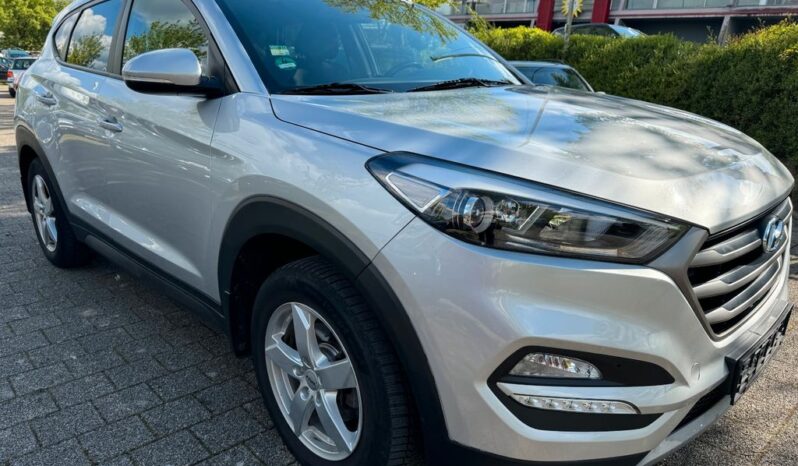 Hyundai Tucson voll