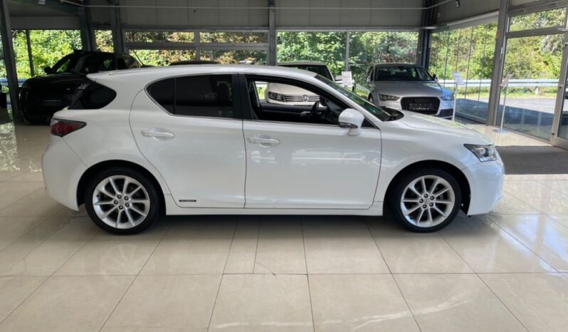 Lexus CT 200h voll